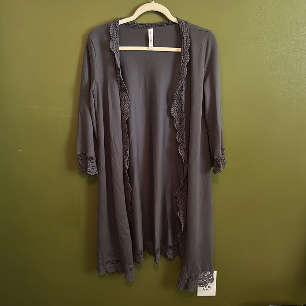 Tickled Teal long length long sleeve lace detail cardigan size S